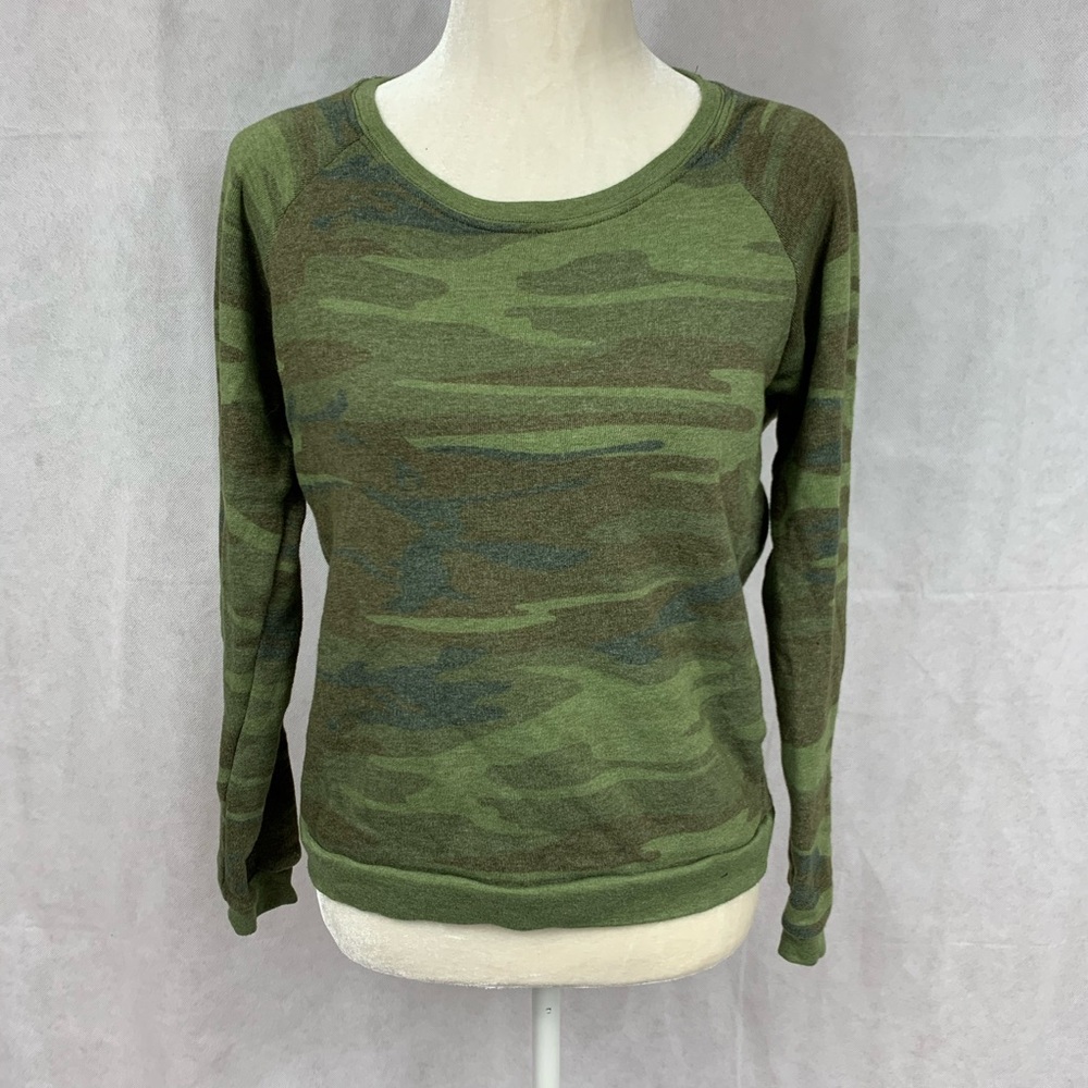 Alternative Apparel camouflage shirt